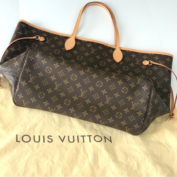 Louis Vuitton Neverfull GM in Monogram Canvas - Picture 12 of 14
